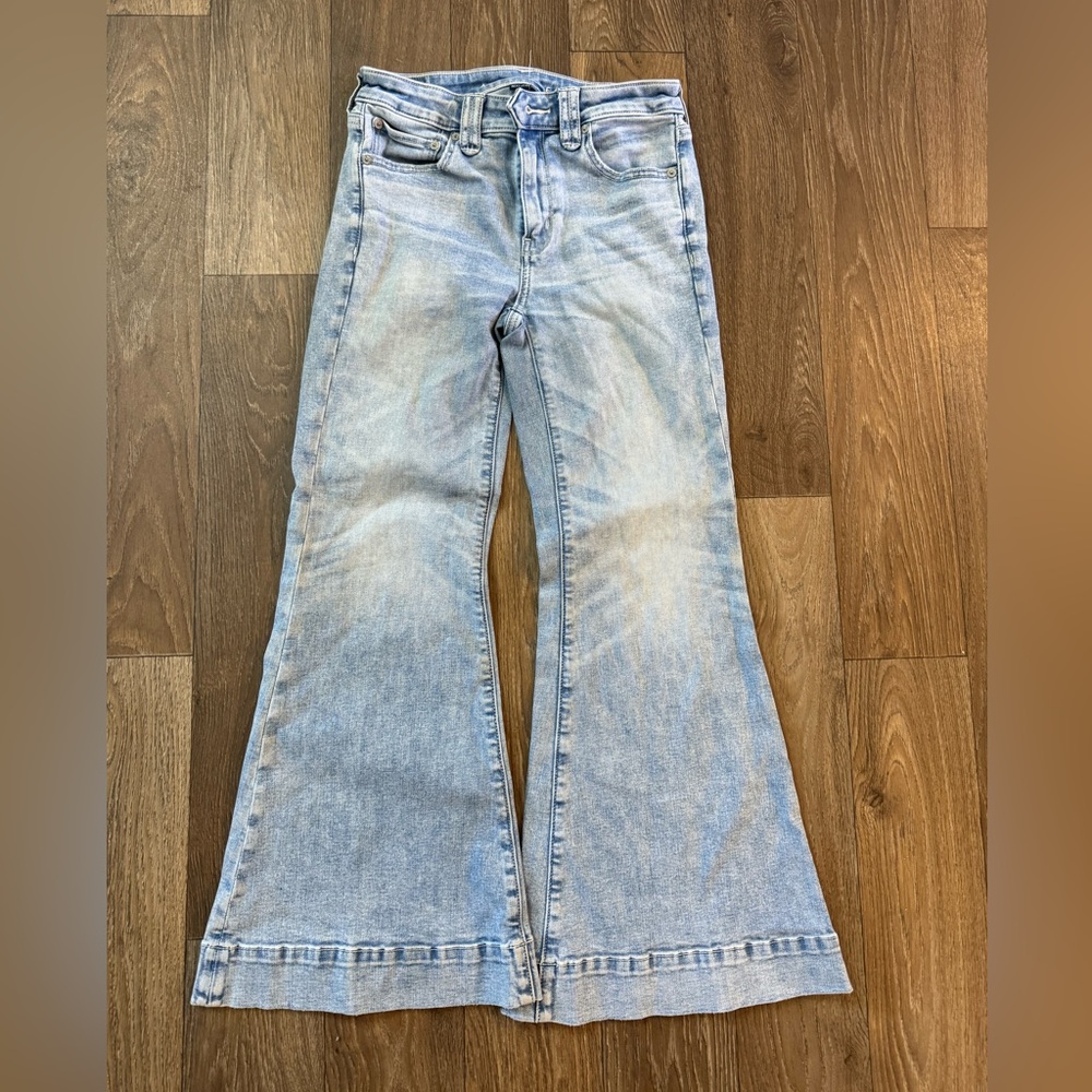 American Eagle Jeans -Flare Leg- Size 4 - Picture 5 of 5